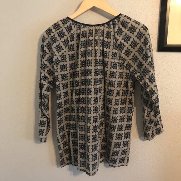 Natural Life 3/4 Sleeve Peasant Style Top   Medium - Picture 7 of 8